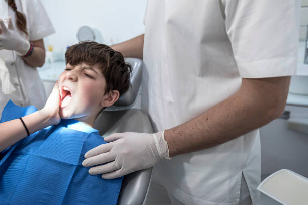 Best Emergency Treatment for Toothache in Welsh, LA